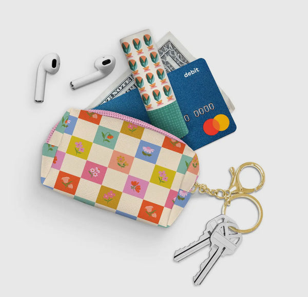 Checkerboard pouch